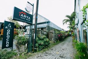 arya guest house