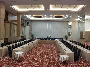 grand royal denai hotel