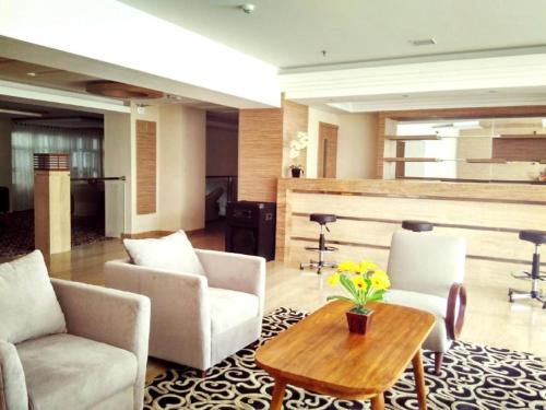 grand royal denai hotel