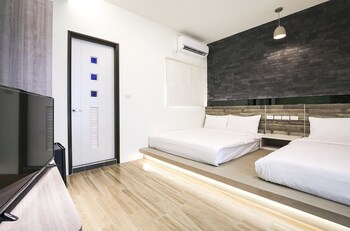 amethyst bay 2