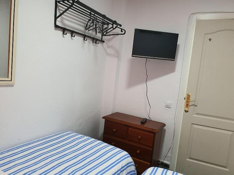 Low Cost Room Plaza De Hierro Iv,,2.5 star