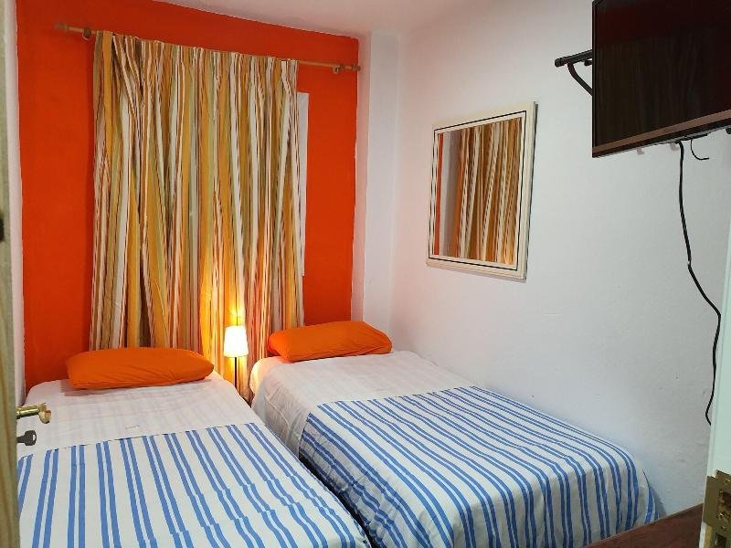 Low Cost Room Plaza De Hierro Iv,,2.5 star