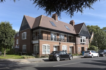 hampden apartments the richard