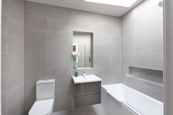 hampden apartments the richard