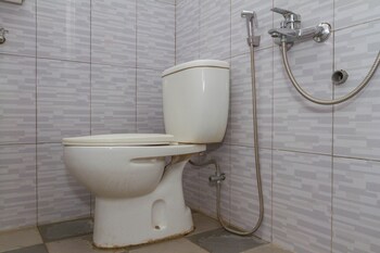 reddoorz plus near ipdn