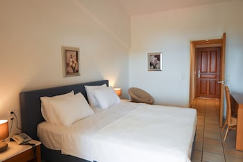 kanapitsa mare hotel