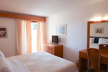 kanapitsa mare hotel