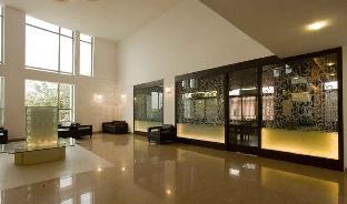 Hotel Relish,,3 star