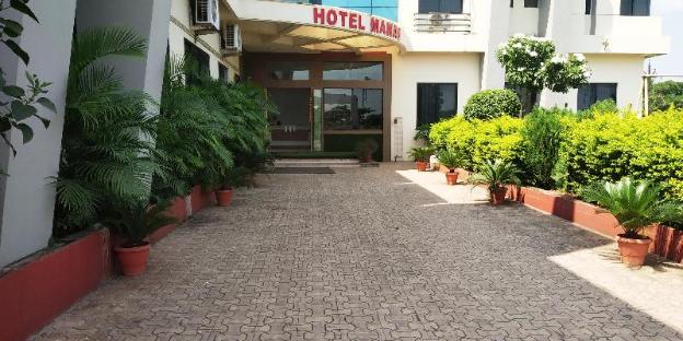 hotel new manas