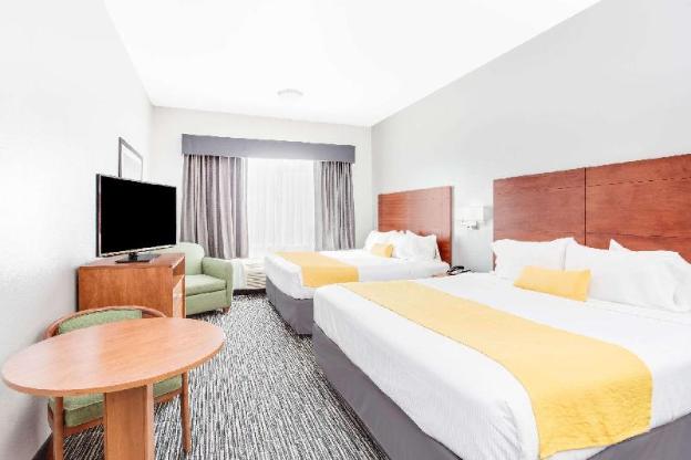 ramada by wyndham marina