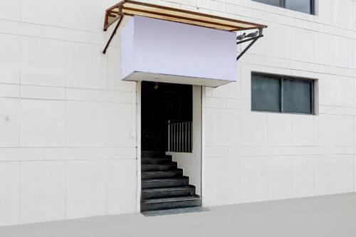 hotel metro
