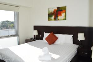 st kilda central apartment hotel