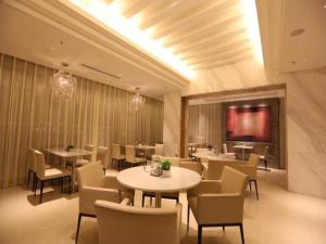 jinjiang inn anyang linzhou hongqiqu street municipal government branch