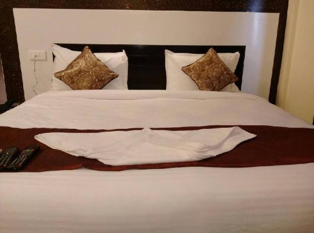 hotel sparsh ganga