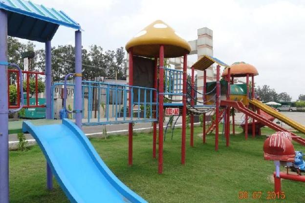 hotel inder paradise