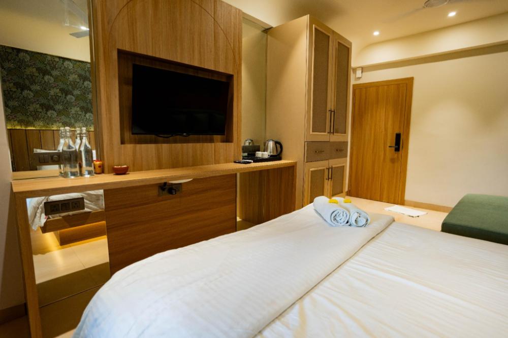 bouganvillea boutique beach house