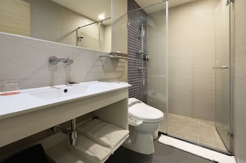 kun hotel feng chai