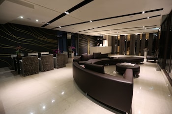 kun hotel feng chai