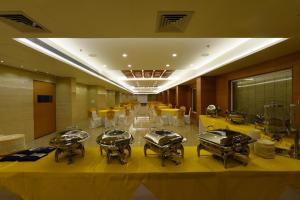 hotel h