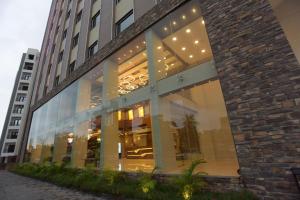 hotel h