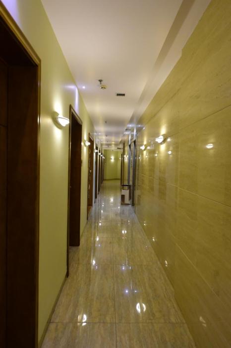 hotel h