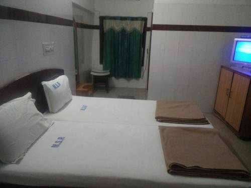 Msr Lodge,India>>Tirupati,2 star