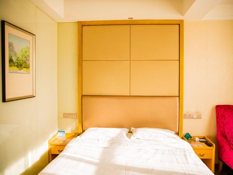 greentree inn lanzhou yanbei road united university express hotel