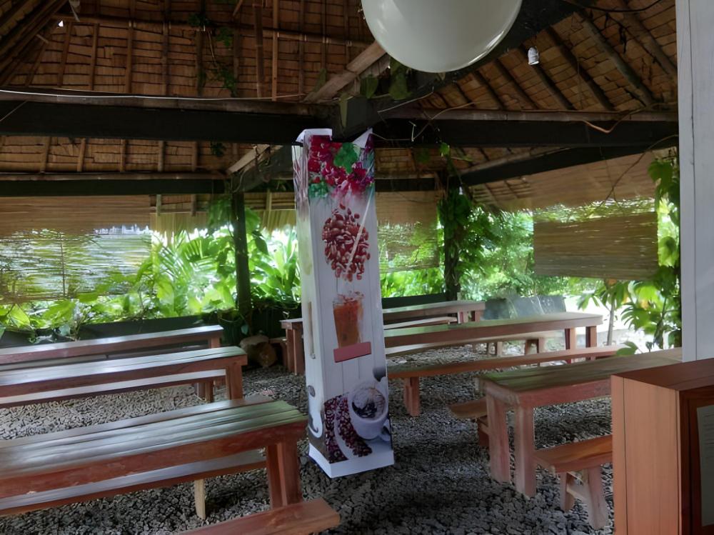 penginapan bunar tunggal dan resto seafood