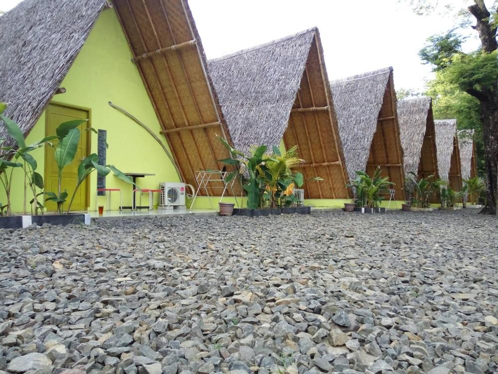 penginapan bunar tunggal dan resto seafood