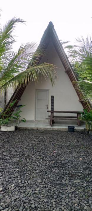 penginapan bunar tunggal dan resto seafood