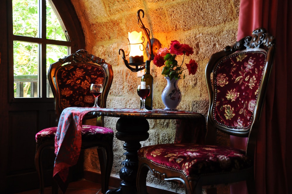 s nikolis historic boutique hotel