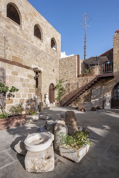 s nikolis historic boutique hotel