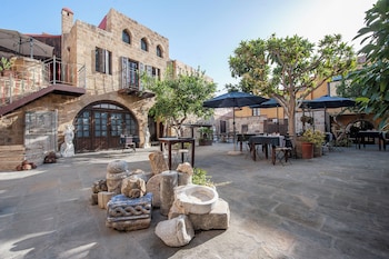 s nikolis historic boutique hotel