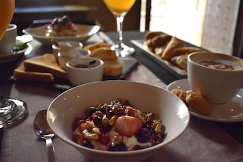 s nikolis historic boutique hotel