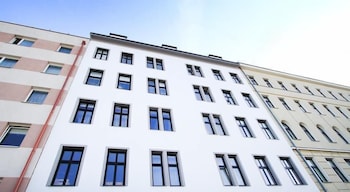 christiano apartments