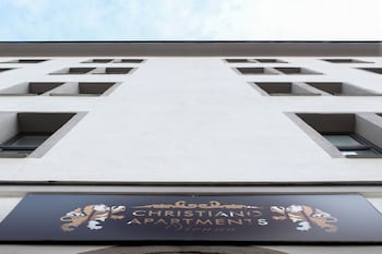 christiano apartments