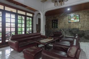 reddoorz jalan babepalar rike manado