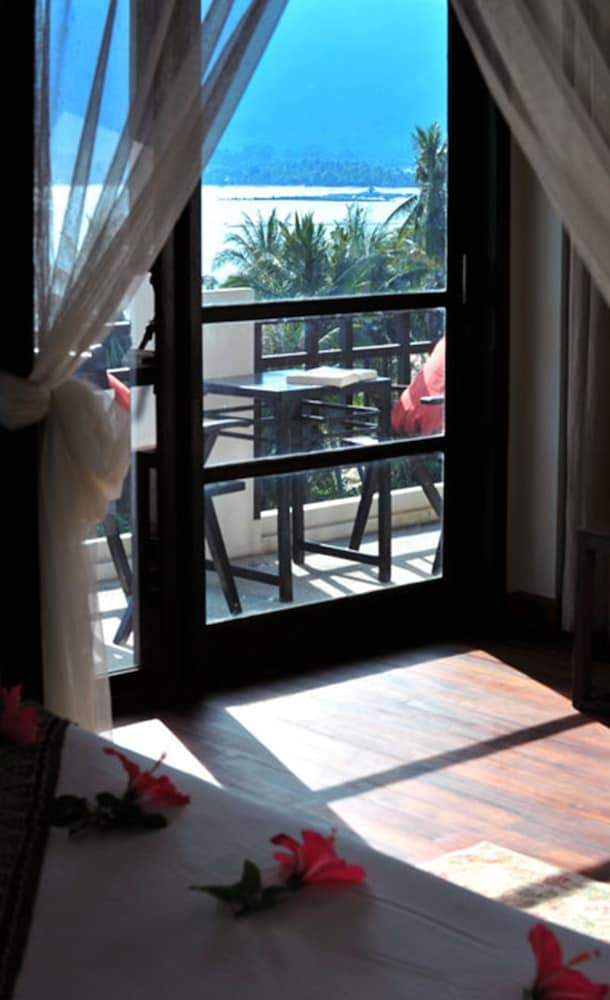 cinnamon beach villas