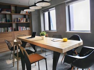 atour light hotel xian university city