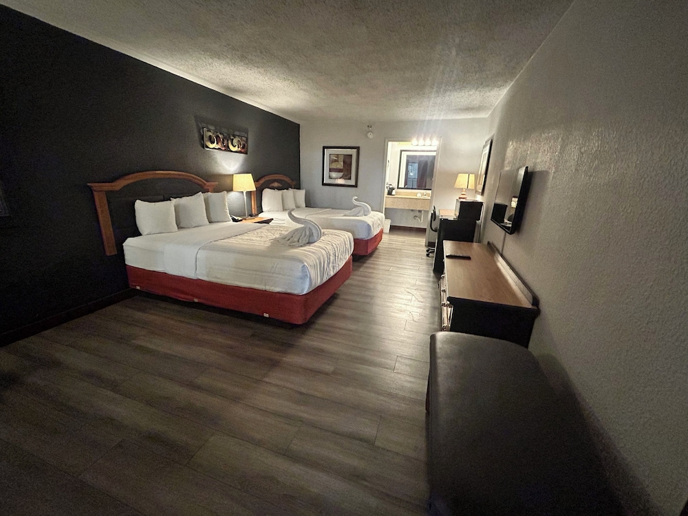 suite dreams hotel