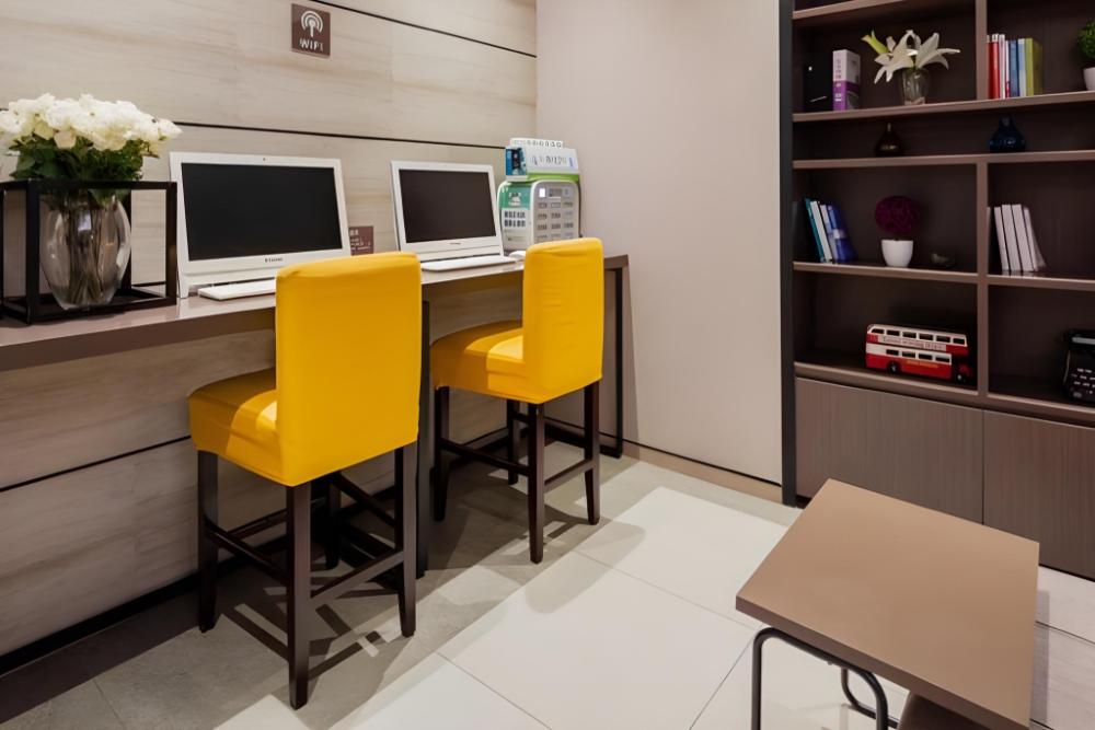 home inn plus shanghai pudong airport chuansha wangqiao
