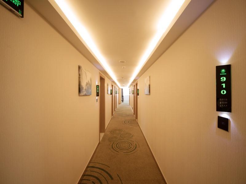 greentree inn qingyuan qinghe avenue branch