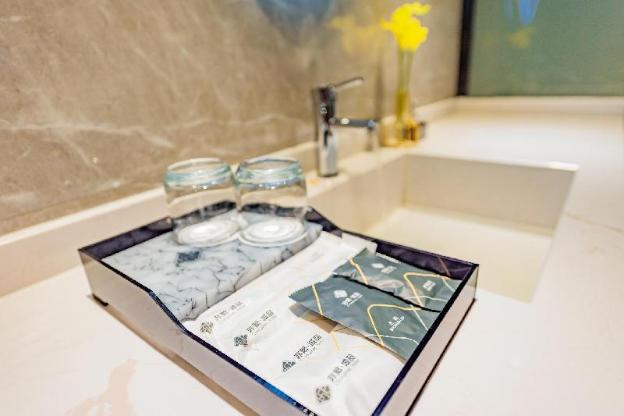 chonpines hotel guangzhou rongchuang wenlvcheng
