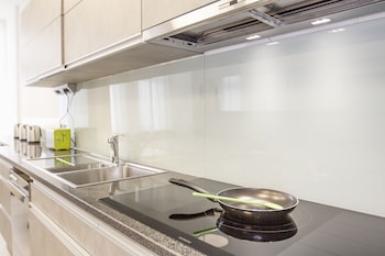 riess city rooms self check in