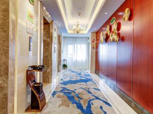 vienna hotel nanchang county chengbi lake