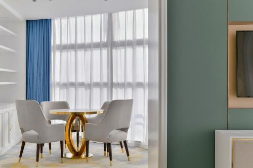 wuhu suning universal hotel