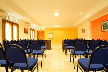 reddoorz plus taman siswa 2