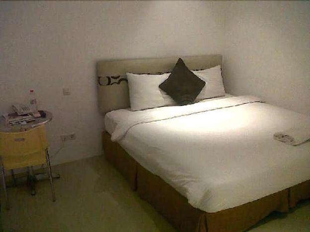 kyriad m hotel sorong