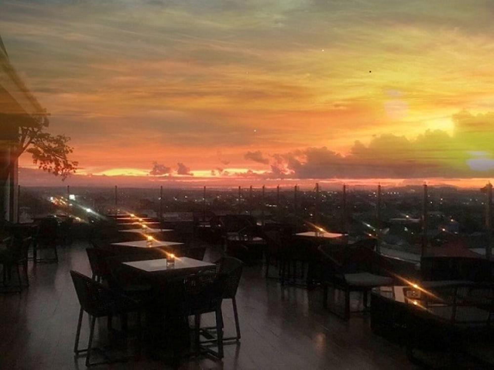 kyriad m hotel sorong