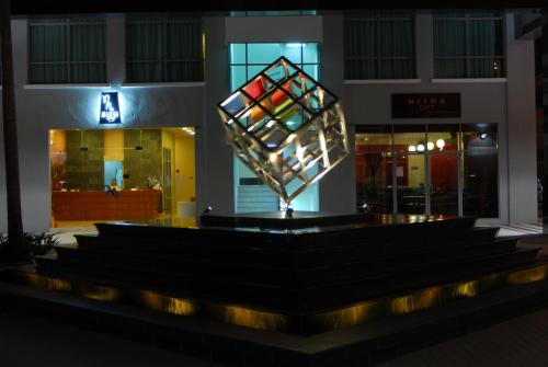 manja hotel